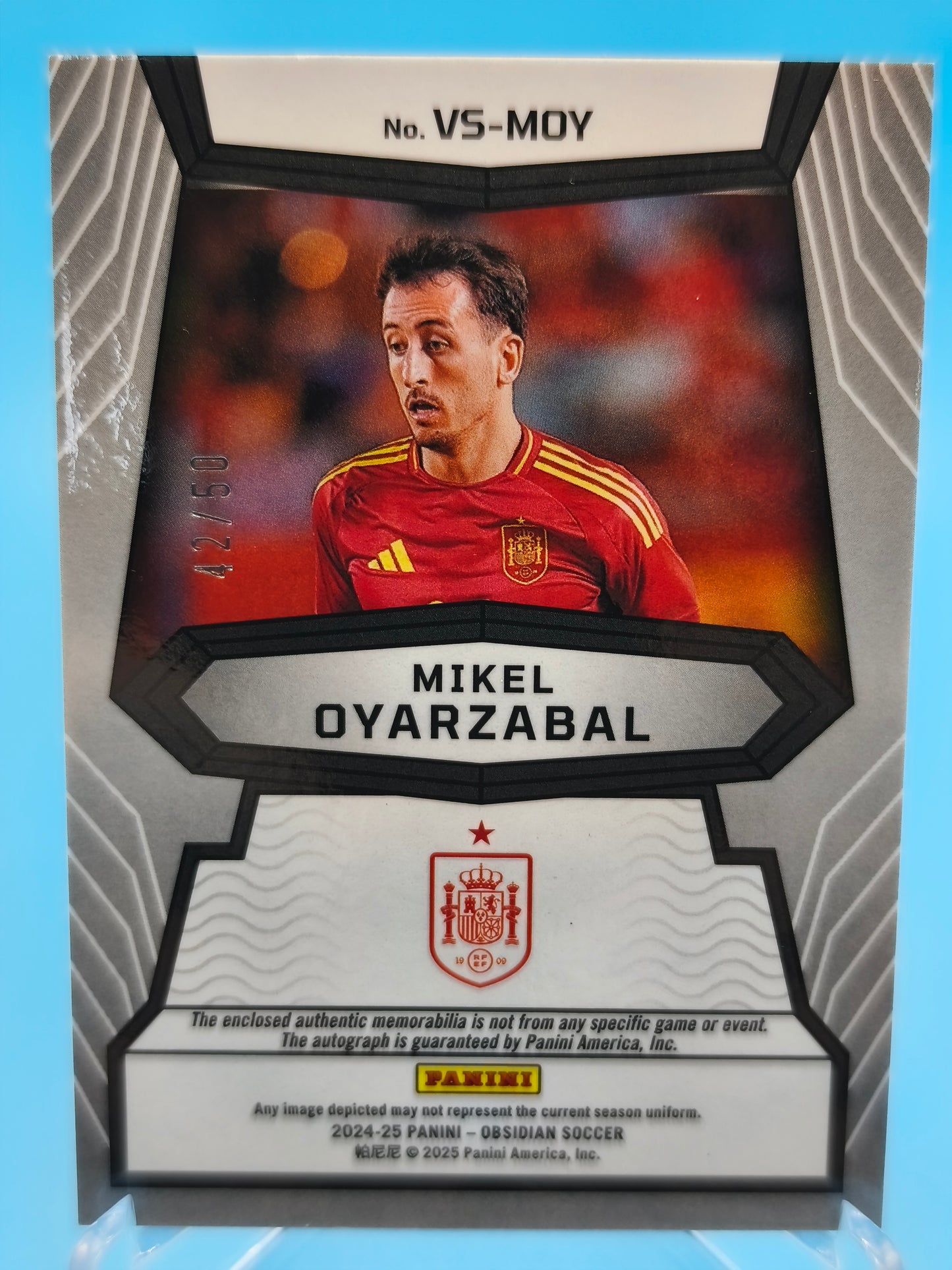 Oyarzabal /50 autógrafo Panini Obsidian 2024-25