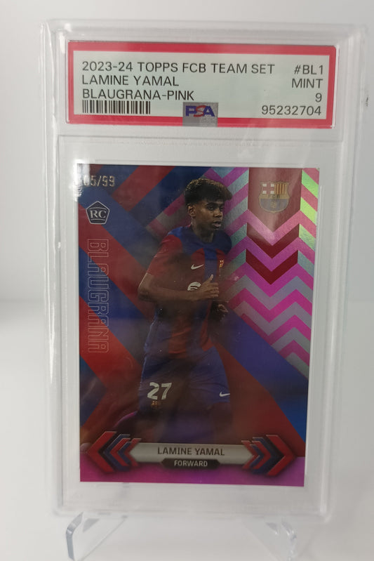 Lamine Yamal /99 Rookie Topps Team Set F.C Barcelona  2023-24 PSA 9